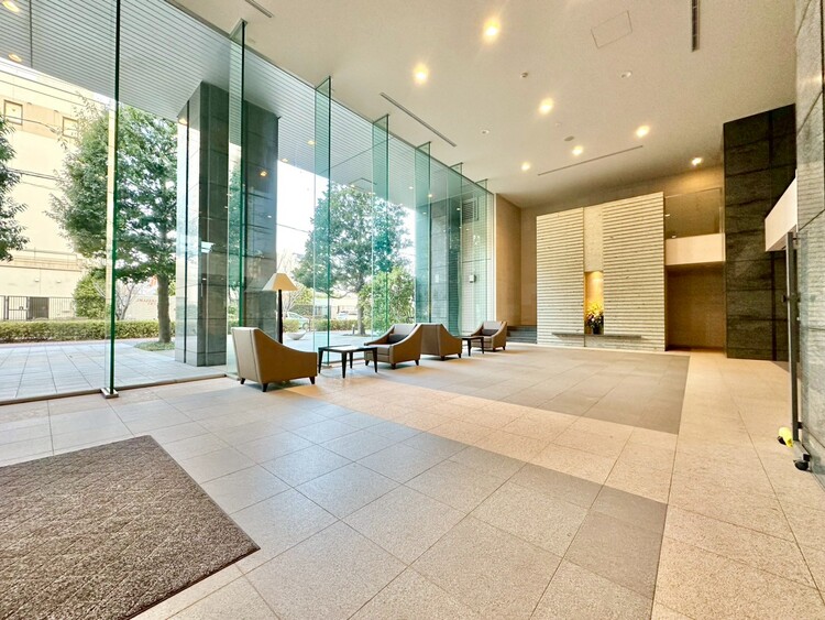 その他 館内は静寂な中が保たれており、管理が行き届いている印象を受けました。