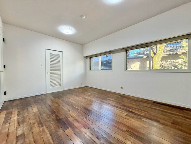 居間 充実した生活は伸びやかな居室空間から始まります。