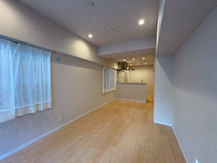 居間 充実した生活は伸びやかな居室空間から始まります。