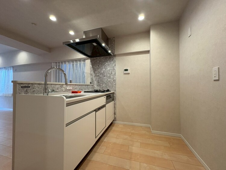 キッチン 開放感のあるキッチンスペース。調理をしながら、会話も弾みそうですね。