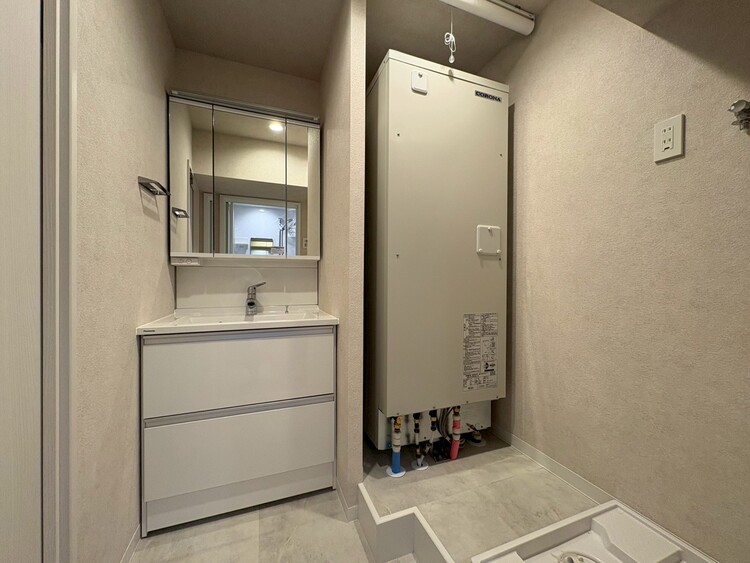 洗面 十分な広さの脱衣所。