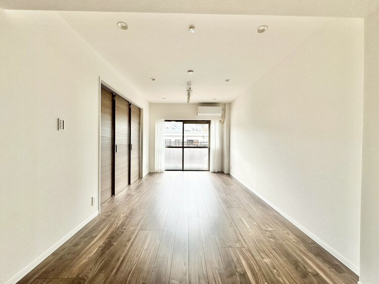 居間 「空間が織り成すひとつ先の住み心地」を演出します。