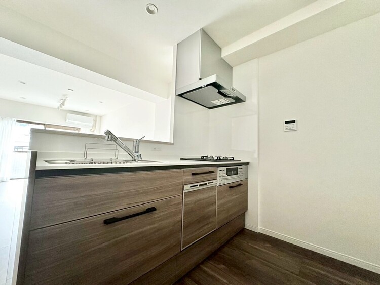 キッチン 開放感のあるキッチンスペース。調理をしながら、会話も弾みそうですね。