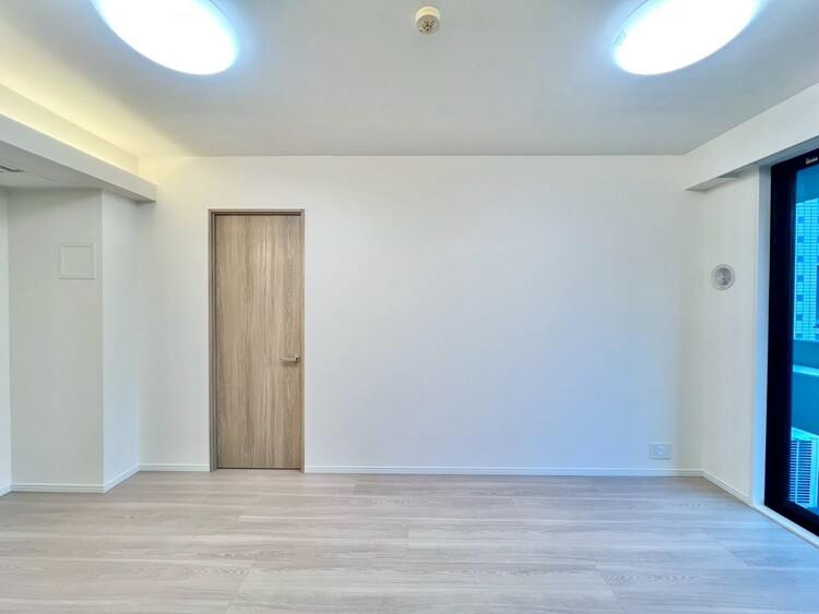 居間 シンプルな内装と偏り過ぎないデザインで統一しました。