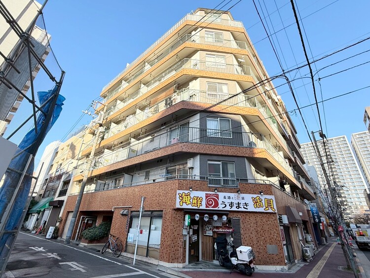 外観 飽きのこないシンプルモダンな外観です。