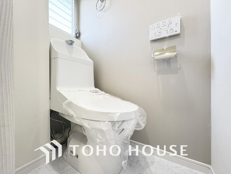 トイレ トイレには快適な温水洗浄便座付