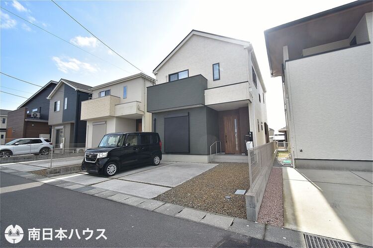 外観 北向き【敷地面積122.66m2(37.1坪)】駐車2台分！区画整理地内で生活利便良好♪