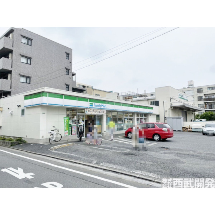 周辺 ファミリーマート高野台二丁目店(約400m)