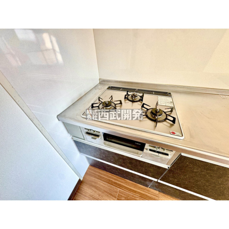 設備 グリル付き３口ガスコンロ