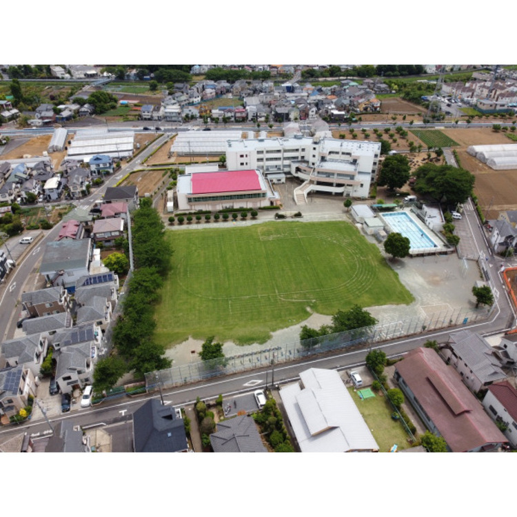 周辺 久米川東小学校(約400m)