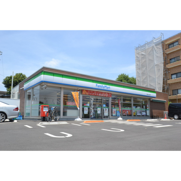 周辺 ファミリーマート(約130m)