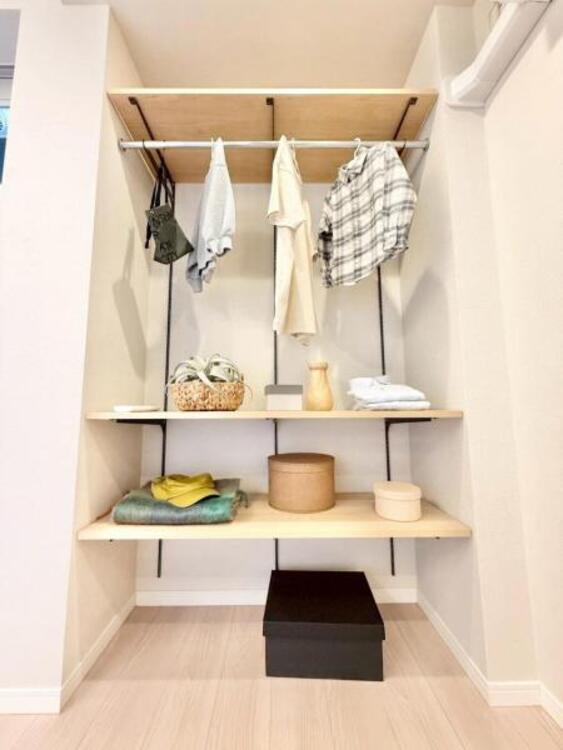 収納 各部屋に備えられたクローゼット。普段使わないものを全部しまってしまえば、お部屋の空間をたっぷり使うことが出来ます。