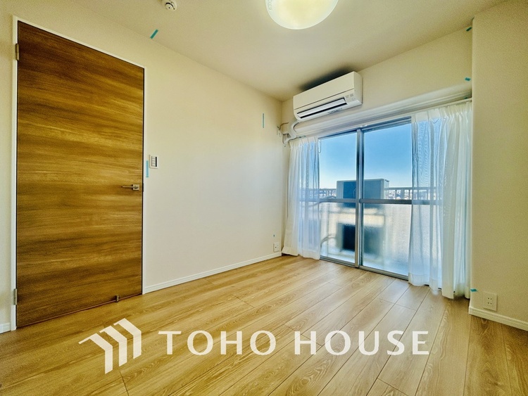 内装 1日の疲れを癒し、心地よく寛げるようゆったりとした広さをしています