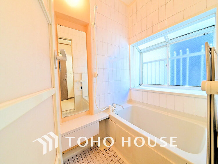 風呂 くつろぎの空間でゆったりバスタイム