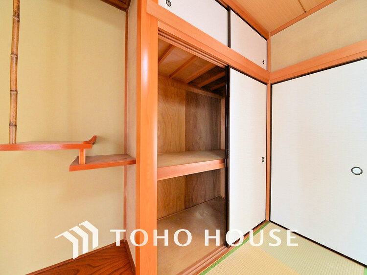 収納 居室　収納