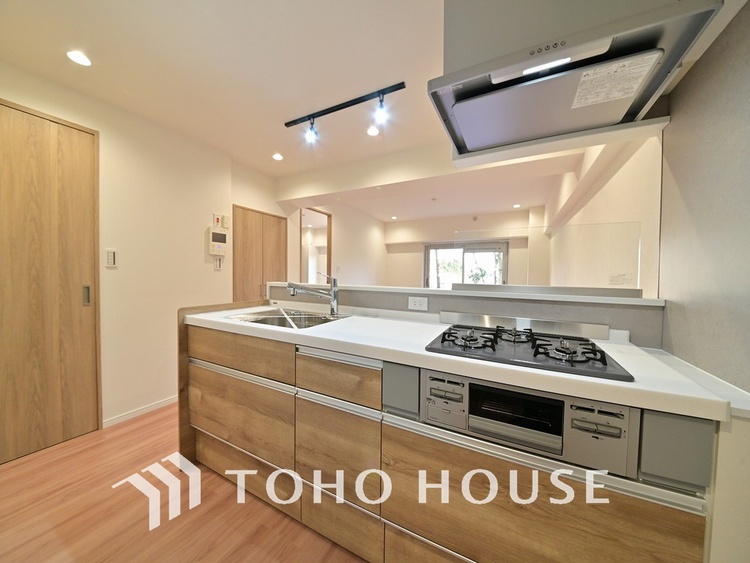 キッチン デザインと機能性を兼ね備えたシステムキッチン