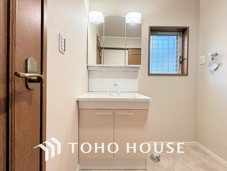 洗面 豊富な収納スペース、身支度のしやすい洗面所