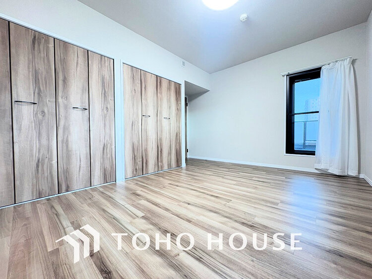 内装 シンプルですっきりとした室内は飽きのこない居心地の良い雰囲気