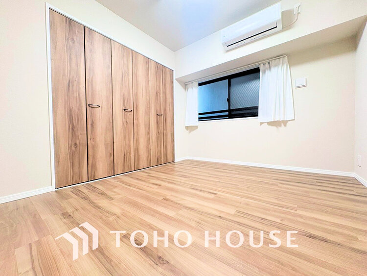 内装 1日の疲れを癒し、心地よく寛げるようゆったりとした広さをしています