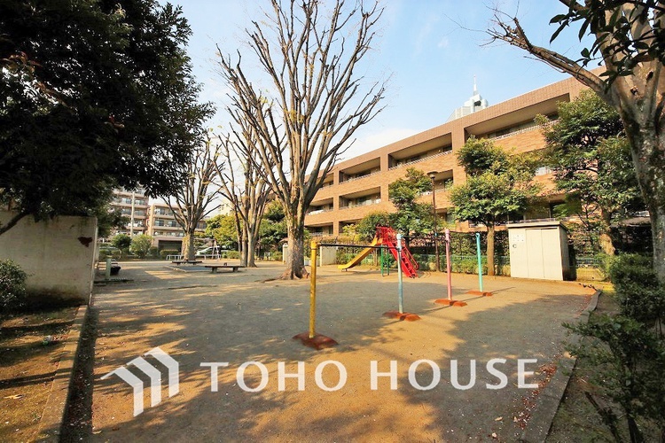 周辺 玉川台二丁目公園　距離1100ｍ