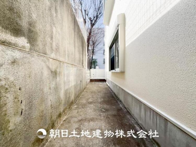 その他 【お庭】ちょっとしたガーデニングや家庭菜園などもお楽しみいただけます。