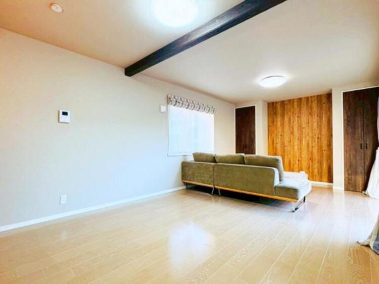 居間 広々LDKは家族みんなの快適空間