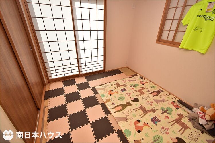 内装 【和室】4.5帖の和室です！リビングに接したお部屋です♪