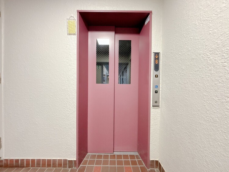 その他 エレベーターの管理も、きちんと行き届いてます。