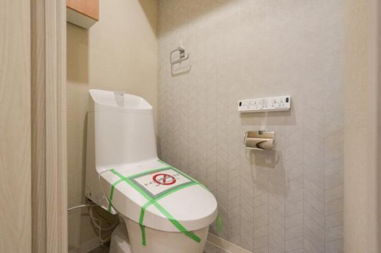 トイレ 清潔感のあるシンプルで使いやすいトイレです。