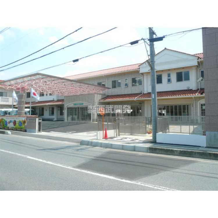 周辺 白ゆり幼稚園(約480m)