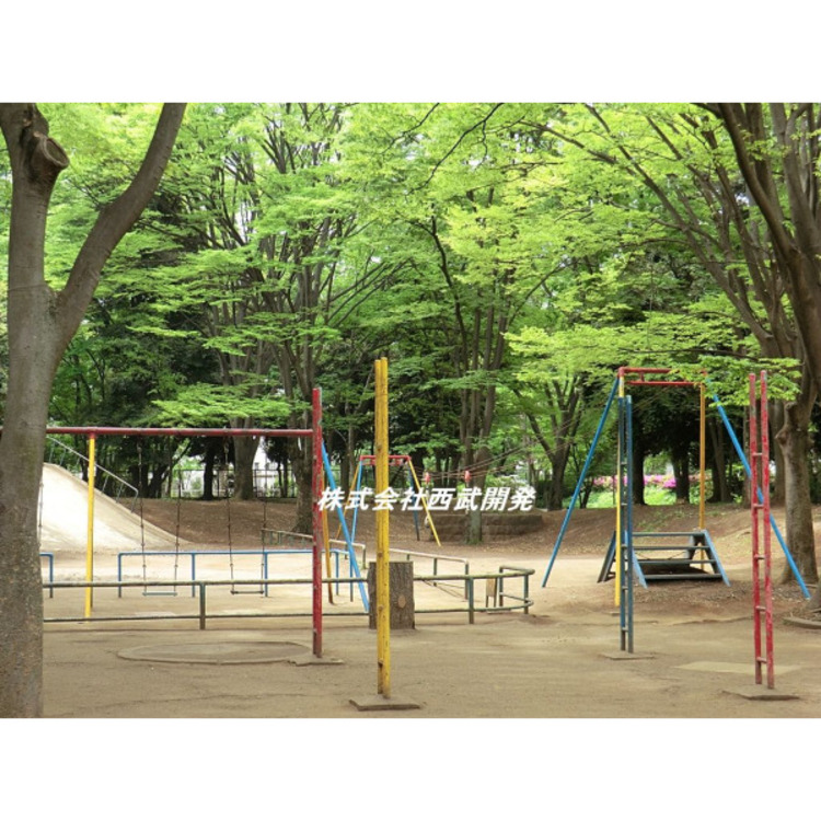 周辺 滝山公園(約300m)