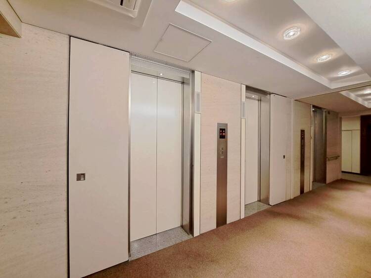 その他 エレベーター完備のため荷物が多くなっても安心。