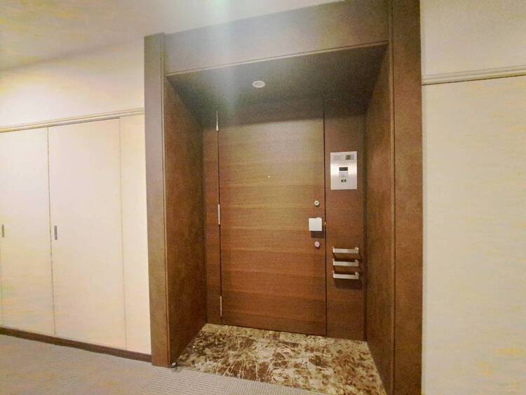 その他 清潔感のある落ち着いた雰囲気の玄関です。