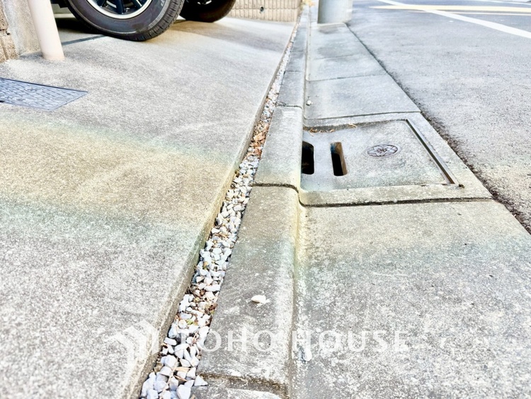 内装 【快適性＆機能性】住むほどに実感する快適性＆機能性。各空間を彩る設備は、デザイン性に優れたHigh Quality仕様が装備。広く使い勝手のよい空間と設備で、理想の暮らしを演出します