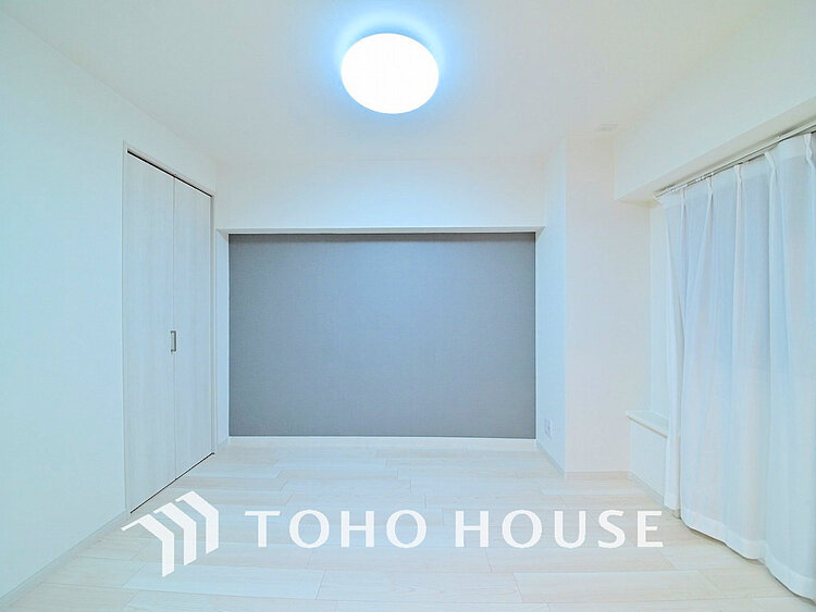 内装 シンプルですっきりとした室内は飽きのこない居心地の良い雰囲気