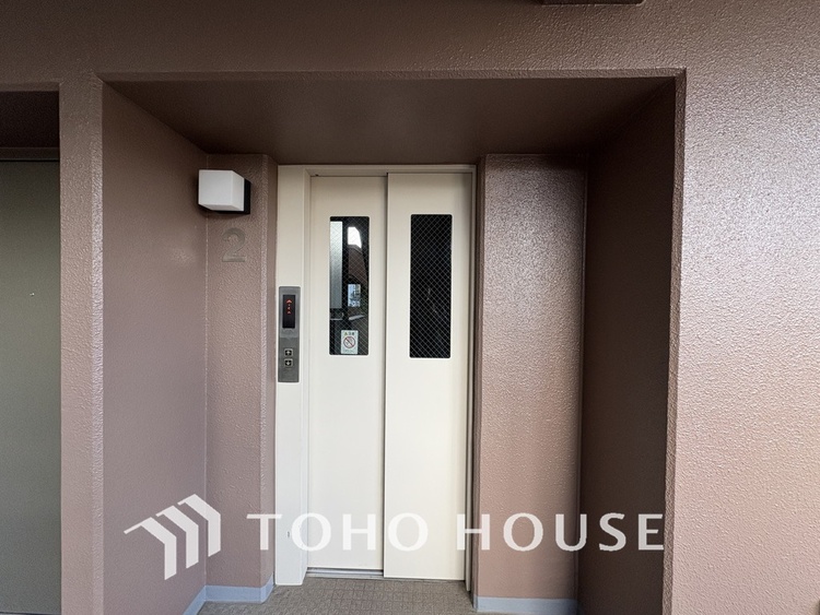 その他 エレベーター