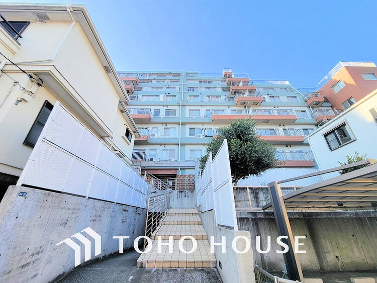 外観 〜大切なペットと暮らせるリノベーション住戸〜WIC・SIC付き豊富な収納の3LDK〜