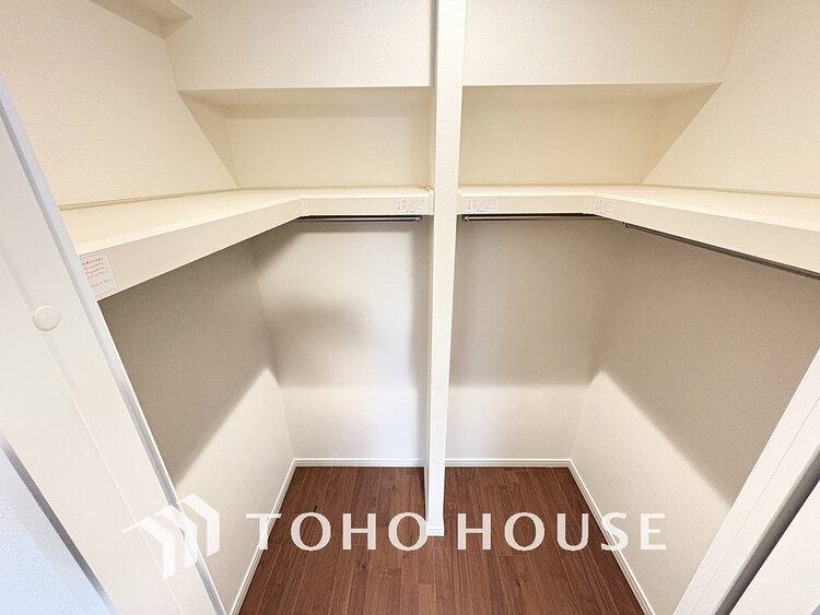 収納 沢山のお洋服を綺麗に収納できる「ウォークインクローゼット」