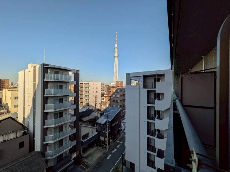 バルコニー 陽当たり・通風・開放感に恵まれた環境です。