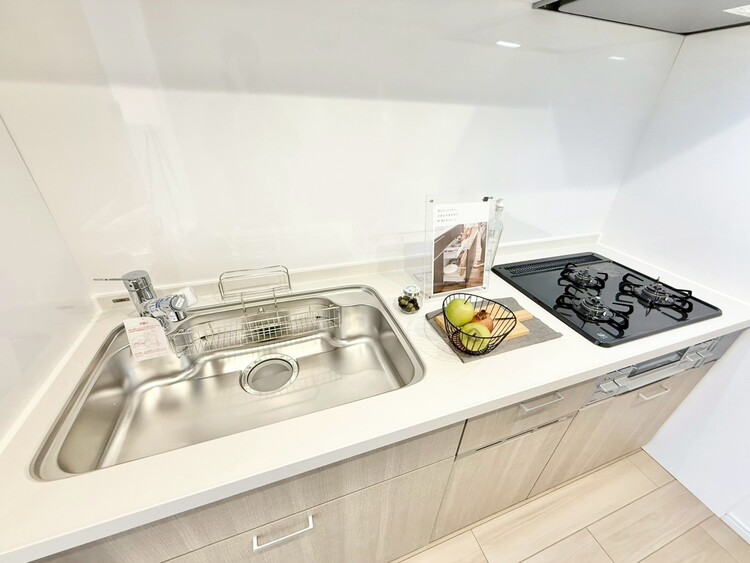 キッチン 使いやすくスタイリッシュなキッチン空間になっております。