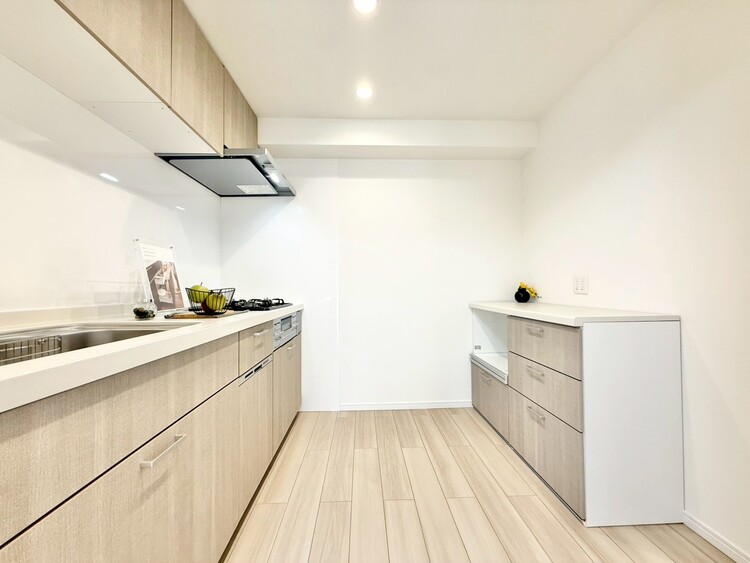 キッチン 開放感のあるキッチンスペース。調理をしながら、会話も弾みそうですね。