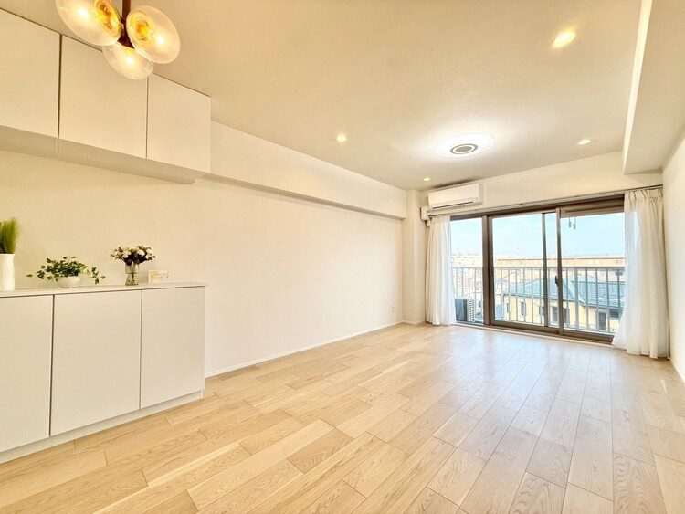 居間 居心地の良い空間に仕上がっております。