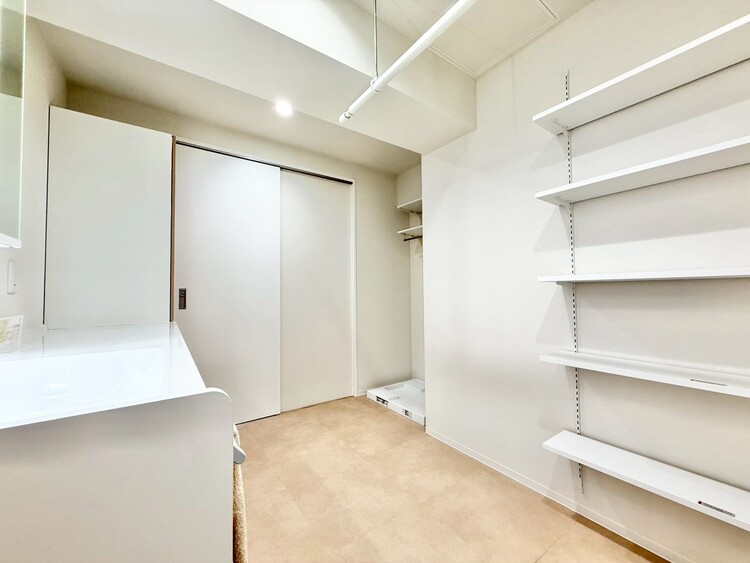 洗面 十分な広さの脱衣所。