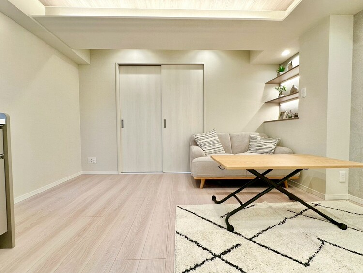 居間 伸びやかな空間のなかで、ゆったりとしたひとときを過ごせます。