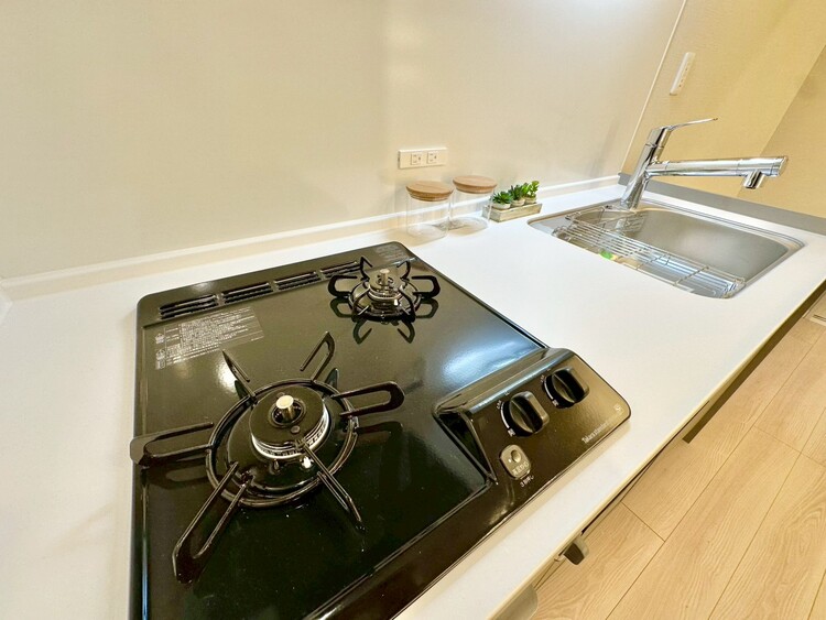 キッチン 使いやすくスタイリッシュなキッチン空間になっております。