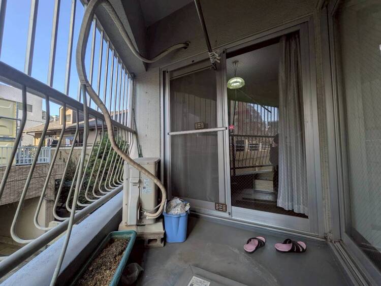 その他 朝の澄んだ空気や、夕方に吹く清々しい風を感じられるバルコニー。