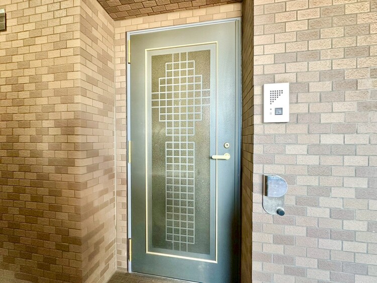 玄関 清潔感のある落ち着いた雰囲気の玄関です。