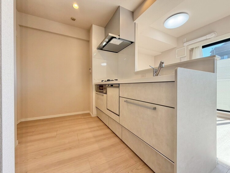 キッチン 使いやすくスタイリッシュなキッチン空間になっております。