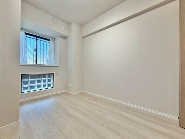 子供部屋 清かで艶やかな時間をもたらしてくれる室内です。