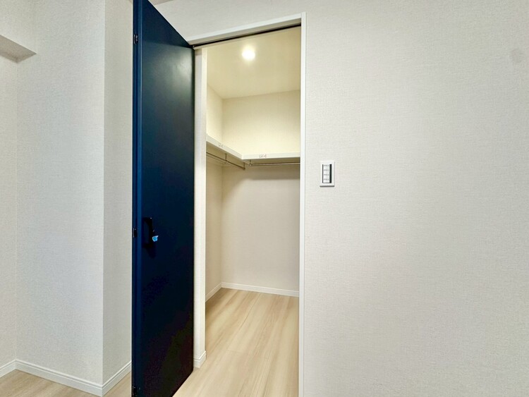 その他 家電やスーツケース、ストック品など何でも片付く嬉しい空間です。